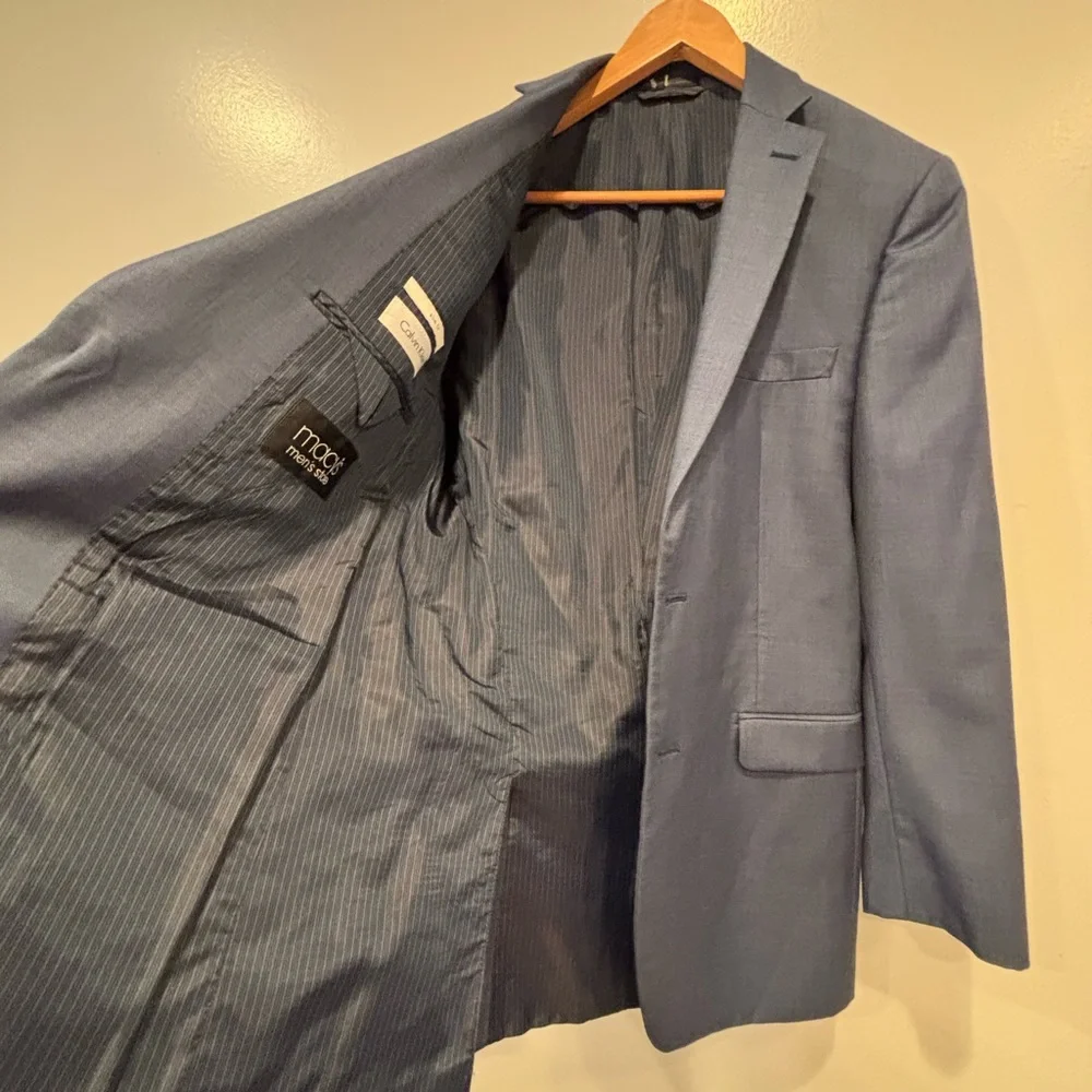 Calvin Klein Men's Blue Blazer - Slim Fit Two-Button Suit Jacket Wool Size 38 L